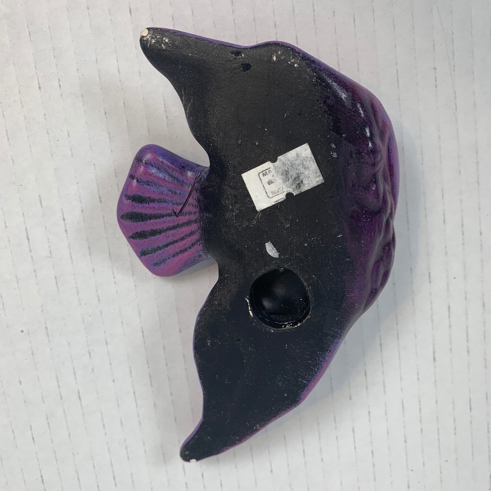 Vintage MCM Ceramic Purple Angel Fish Bath Wall Pocket Kitsch Small 4" X 5.5" - Picture 8 of 12